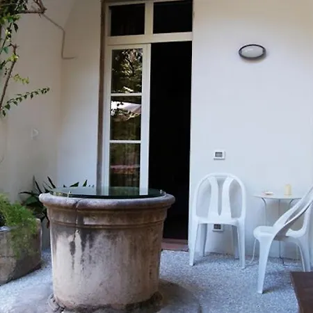 Relais Sassetti Bed & Breakfast Pisa