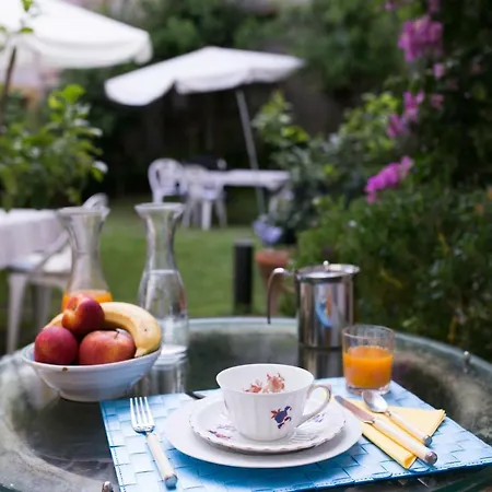 Bed & Breakfast Relais Sassetti 3*
